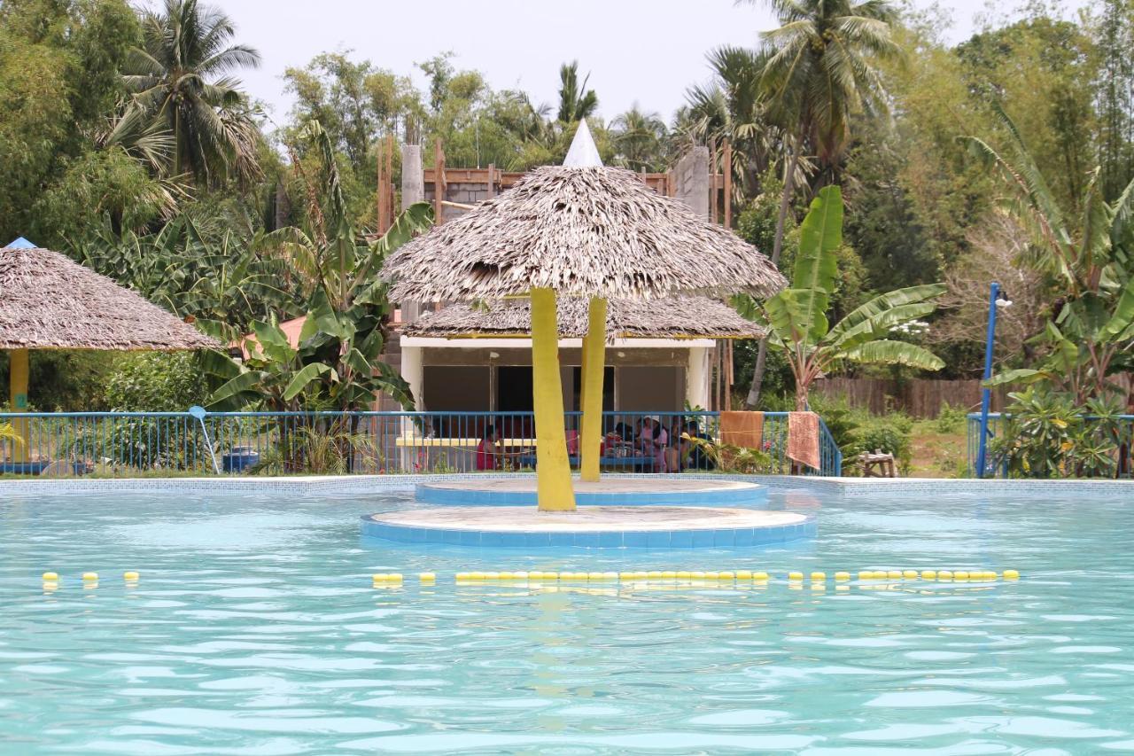 Sweetwater Resort Zamboanguita  Eksteriør bilde